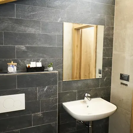 게스트하우스 Golf 4*